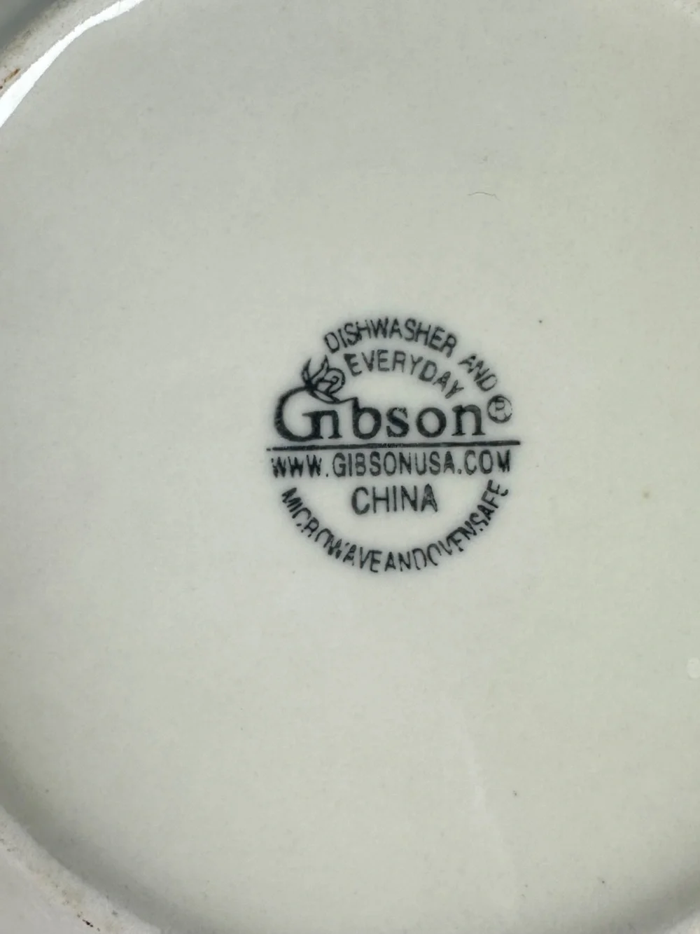 Gibson Everyday Salad/Luncheon Ceramic Plates 7.5 inches Rainbow Stripe Border